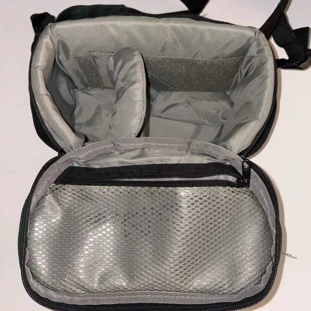 Lowepro belt pack camera bag